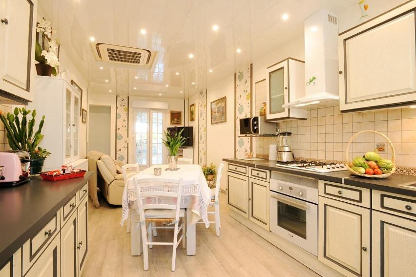 Pavillon Clara Flor Villa พุราเดส์ ภายนอก รูปภาพ